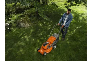HUSQVARNA LC 347iVX met accu en lader